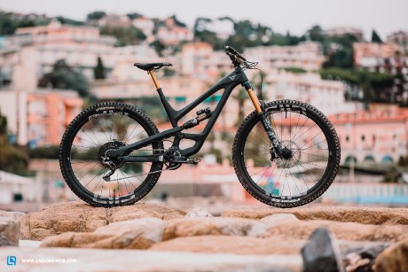 YT-CAPRA-29-CF-PRO-RACE-Enduro-Test-Review-END-041-lr-
